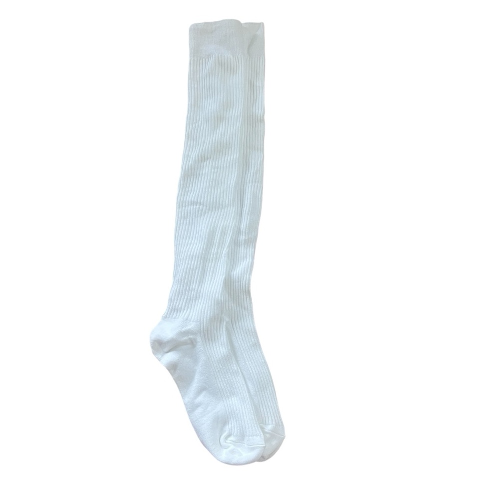 White Ribbed Knee High Socks